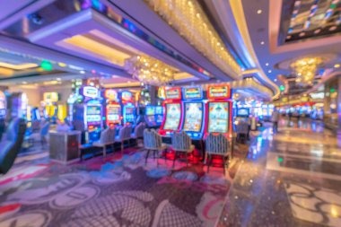 Wild Coaster slot game interface on sisa4d mobile showing spinning reels and stake controls